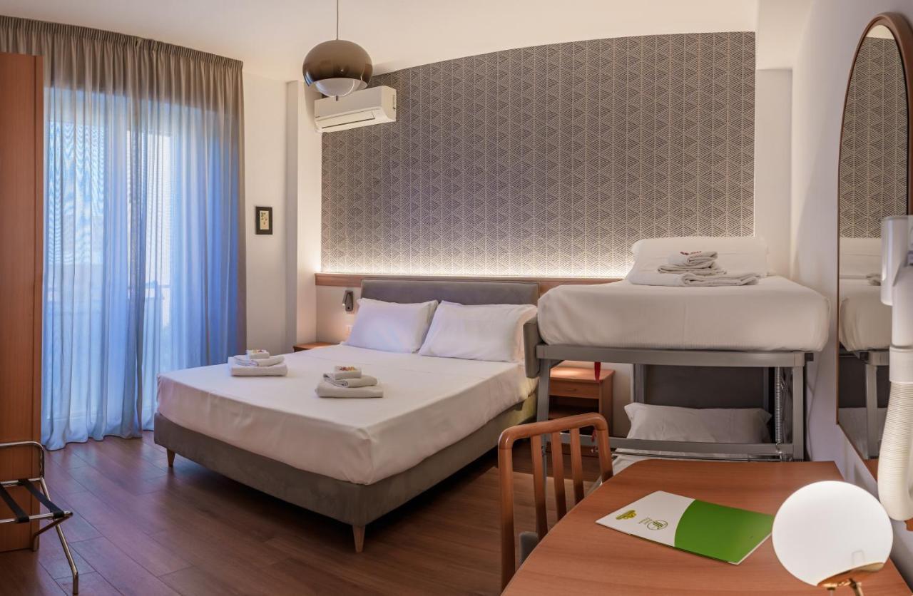 Hotel Tritone Senigallia Dış mekan fotoğraf